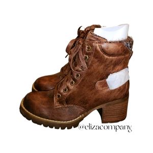 Carlos by Carlos Santana Women's Gibson Ankle Boot